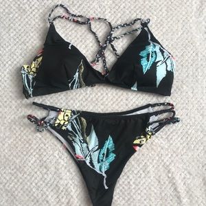 Cupshe Palm Leaf Bikini set